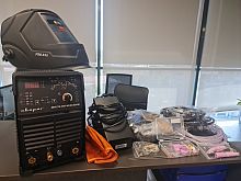 Аппарат для аргонодуговой сварки Сварог TIG 200 P AC/DC "REAL" (E201B) Black (маска+педаль+перчатки)